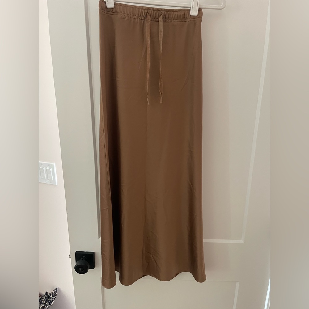 MARELLA Monochrome Crema Satin Midi-Skirt